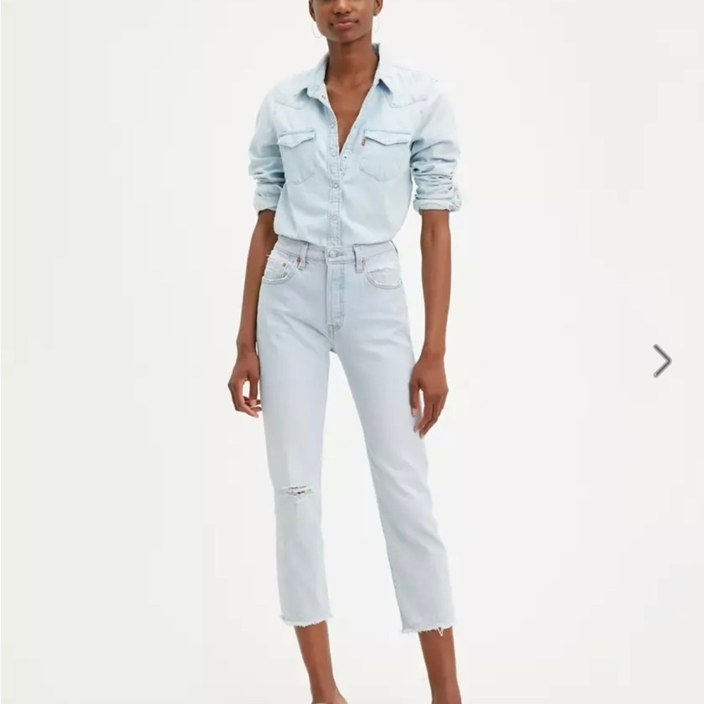NWT LEVI’S 501 ORIGINAL STRETCH CROPPED WOMEN'S JEANS SZ 33